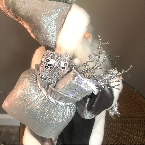 Christmas Stunning Silver Santa 20” Tall NWT Metallic Threads Realistic - Picture 5 of 10